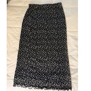 Forever 21Black Floral Midi Skirt - Women